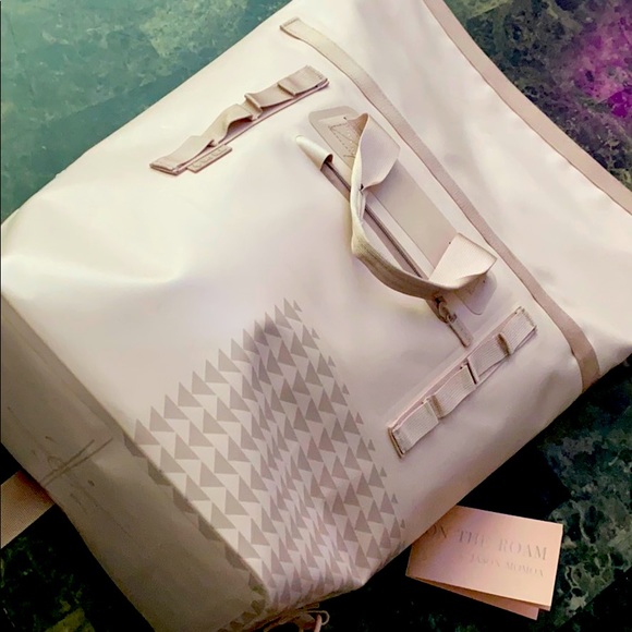 so ill Handbags - 25L Dirty Pink So ill bag